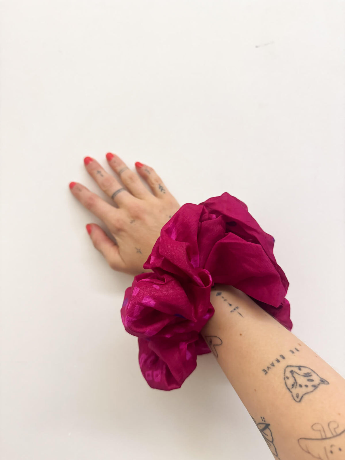 SCRUNCHIE SETA - GULABI